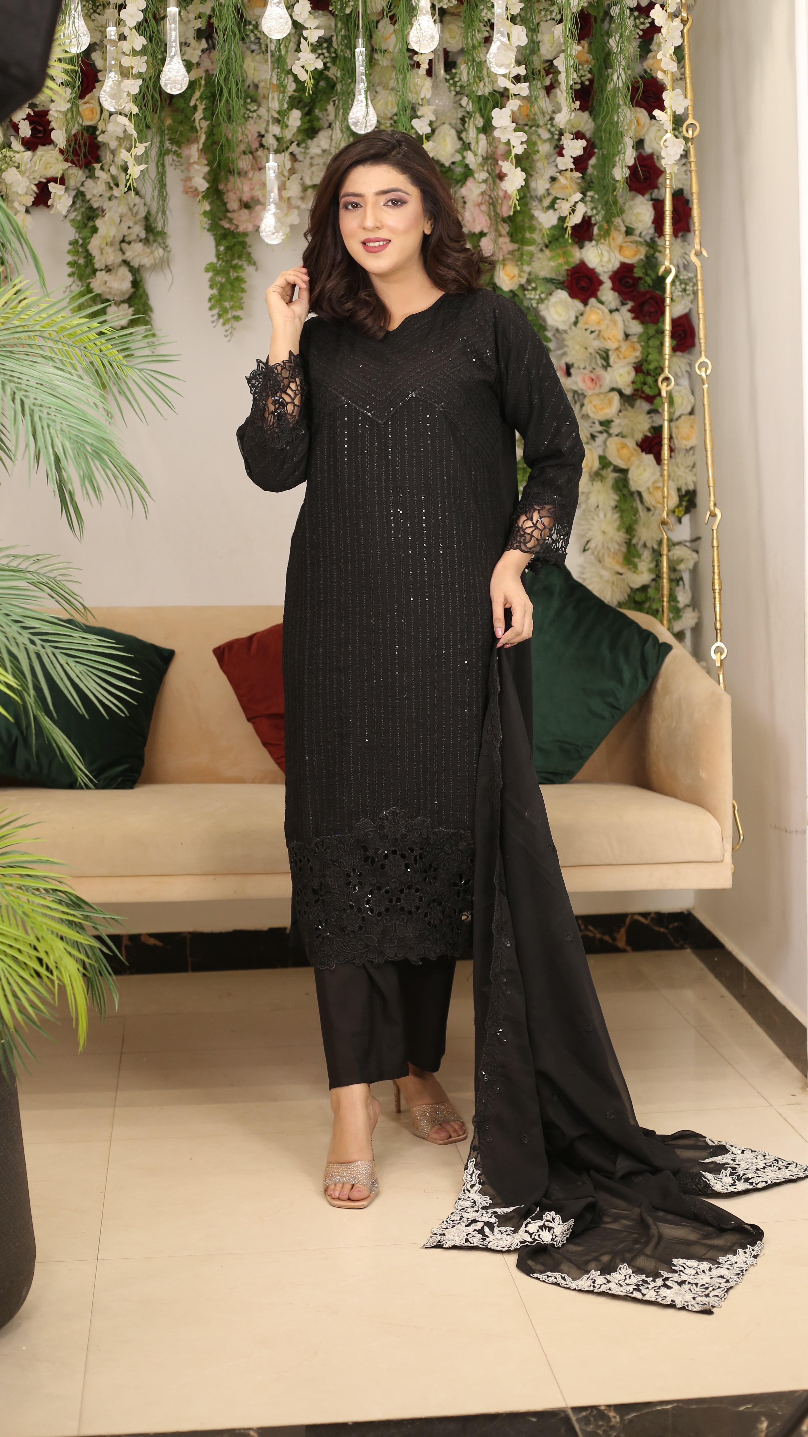 Embroidered Border Dupatta Luxury Outfit